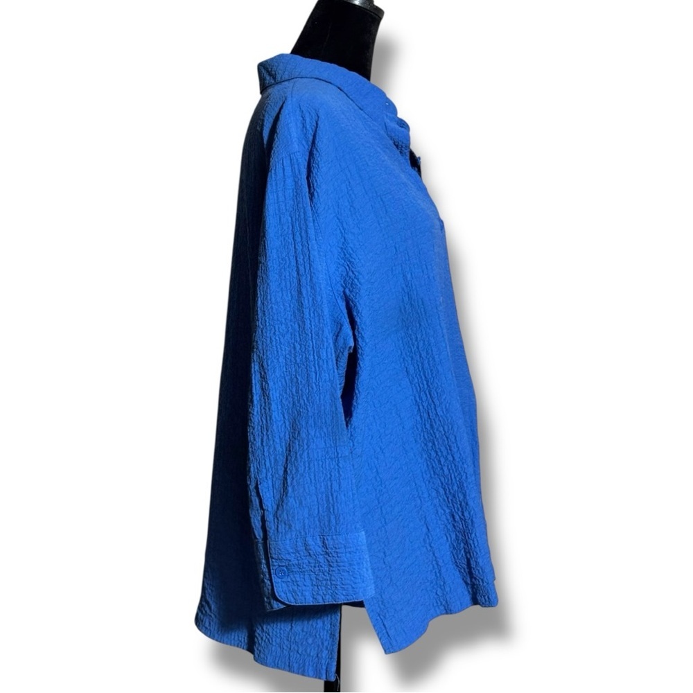 White Stag Royal Blue 3/4 Sleeve Collared Textured Loose Fit Button Down Shirt - Picture 4 of 15